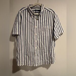 Nautica Men's vertical Navy and White Striped Button Down Shirt